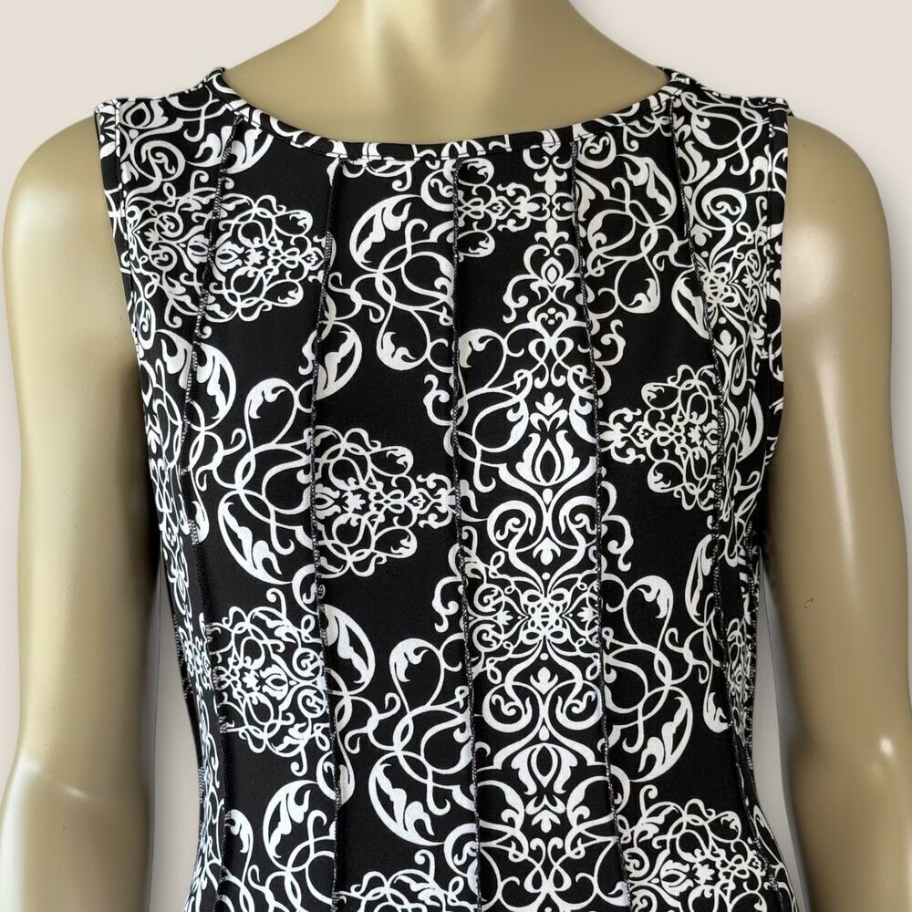 HAANI Floral Sleeveless Fit Flare Dress Jersey Stretchy Petite L Black & White - Picture 4 of 13